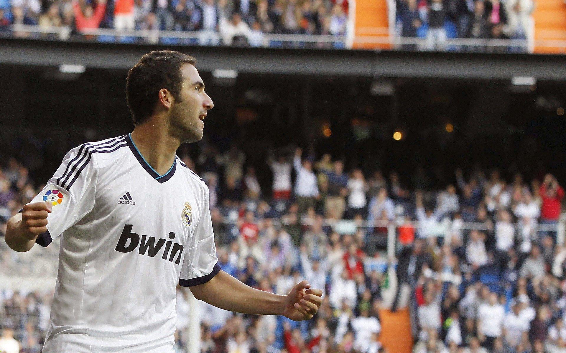 国乒包揽世乒赛五冠 新生代球员闪耀国际赛场